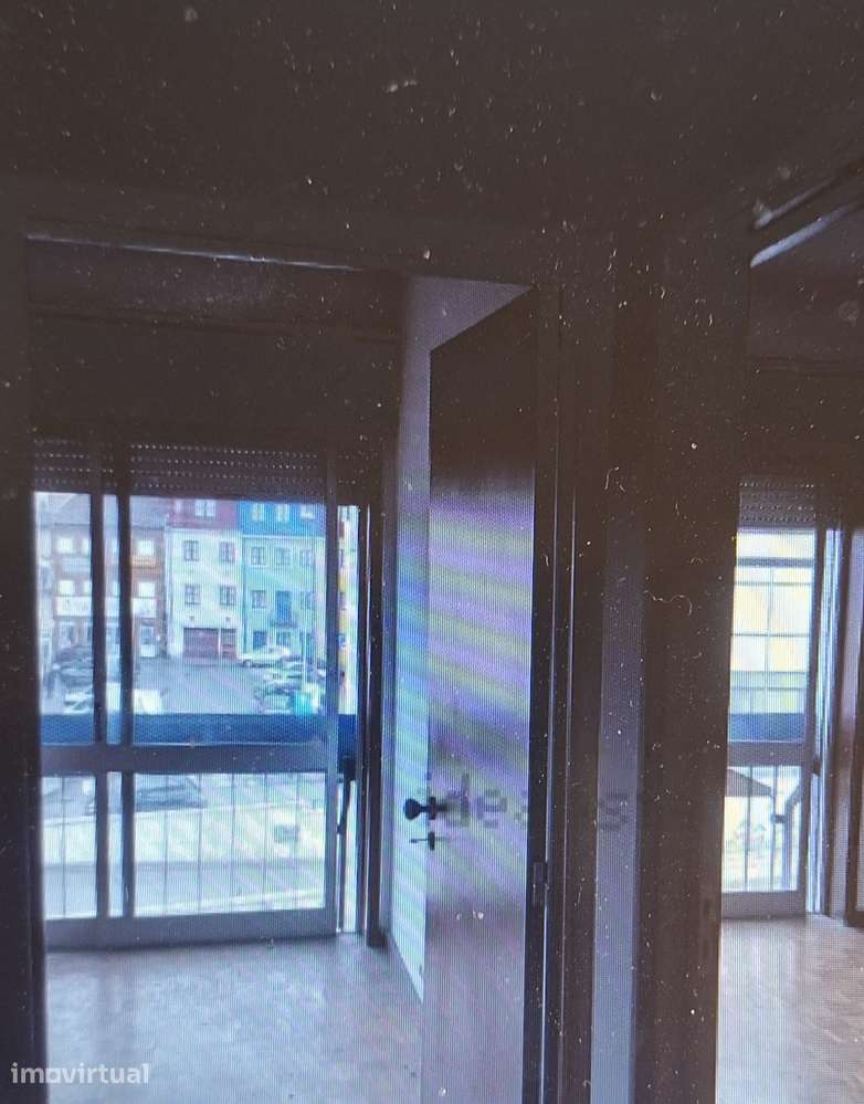 Apartamento, 88 m², Braga (Maximinos, Sé e Cividade) - Grande imagem: 3/22
