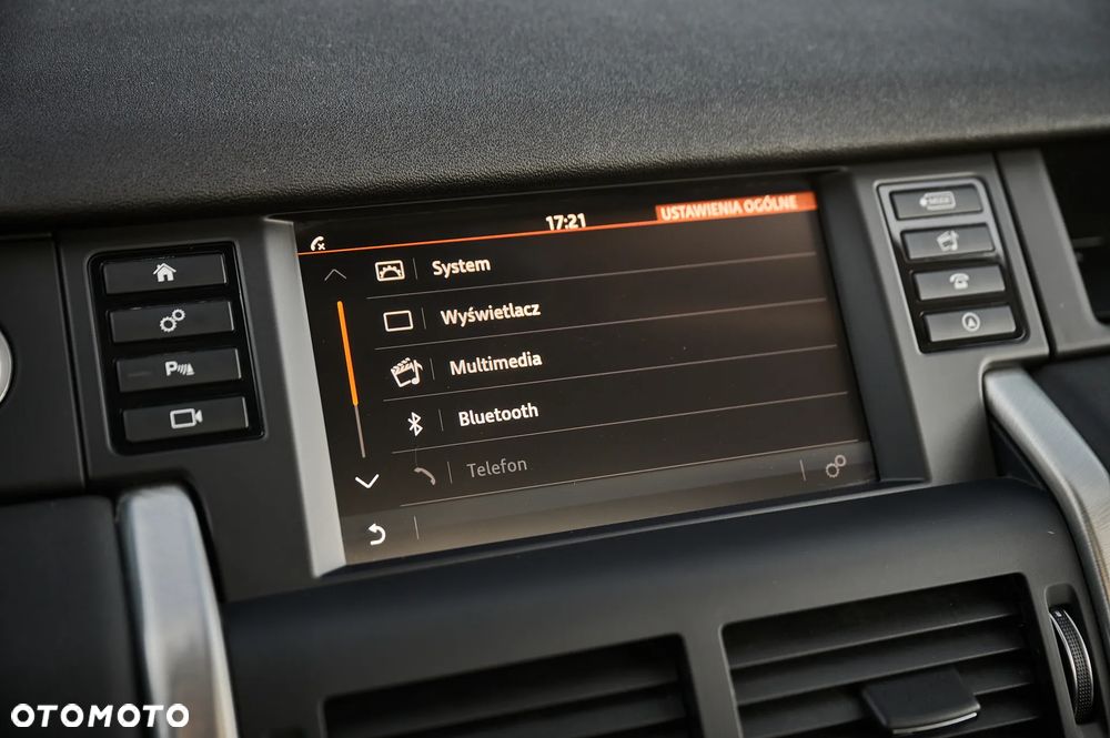 Land Rover Discovery Sport D180 HSE - 30
