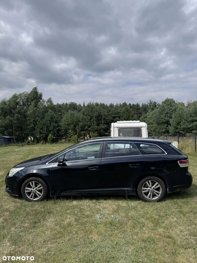 Toyota Avensis 2.0 D-4D Sol - 5