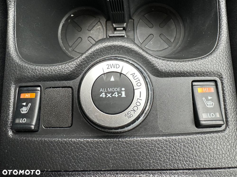 Nissan X-Trail 1.6 DCi ALL-MODE 4x4i N-Vision - 40