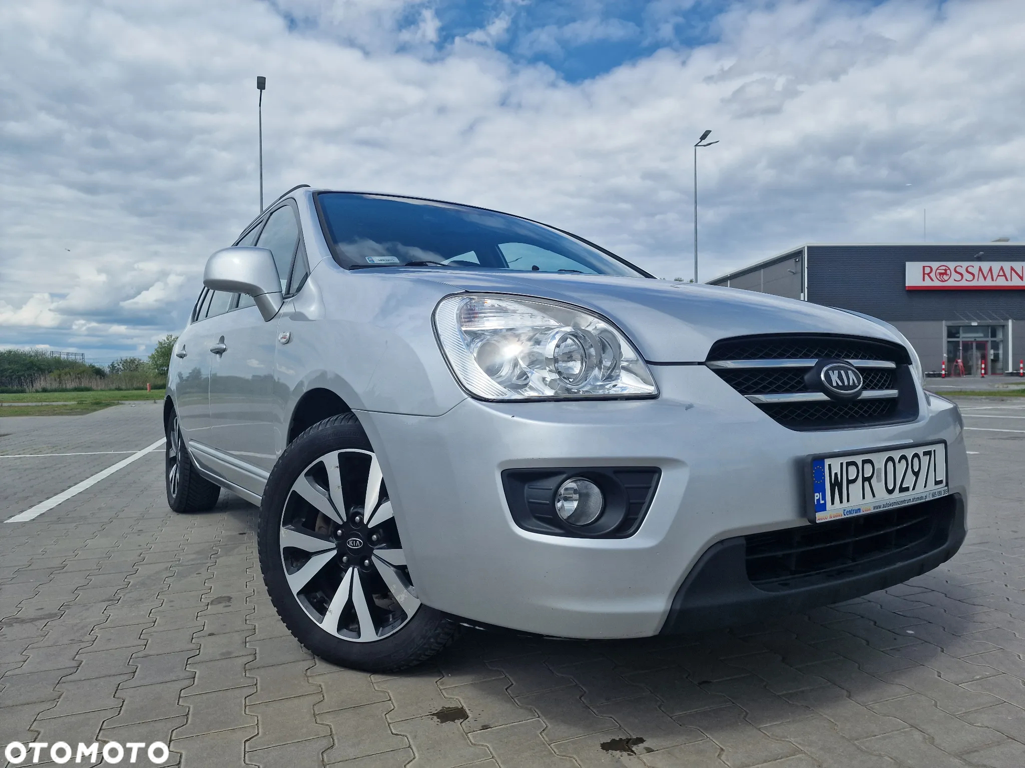 Kia Carens 2.0 CVVT Spirit - 3
