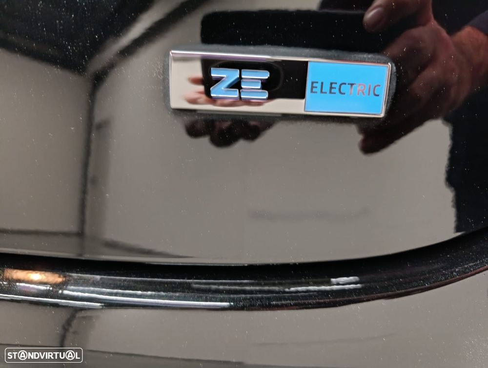 Renault Zoe (c/ Bateria) Limited 50 - 28