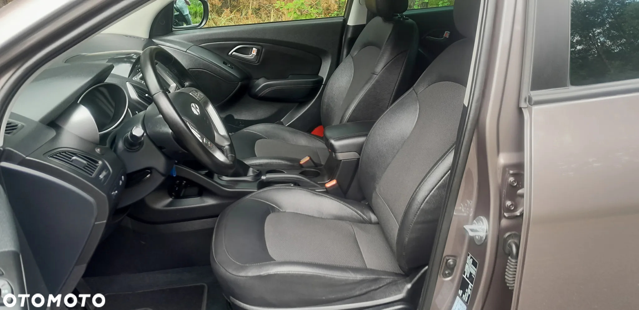 Hyundai ix35 2.0 CRDi Premium 2WD - 11