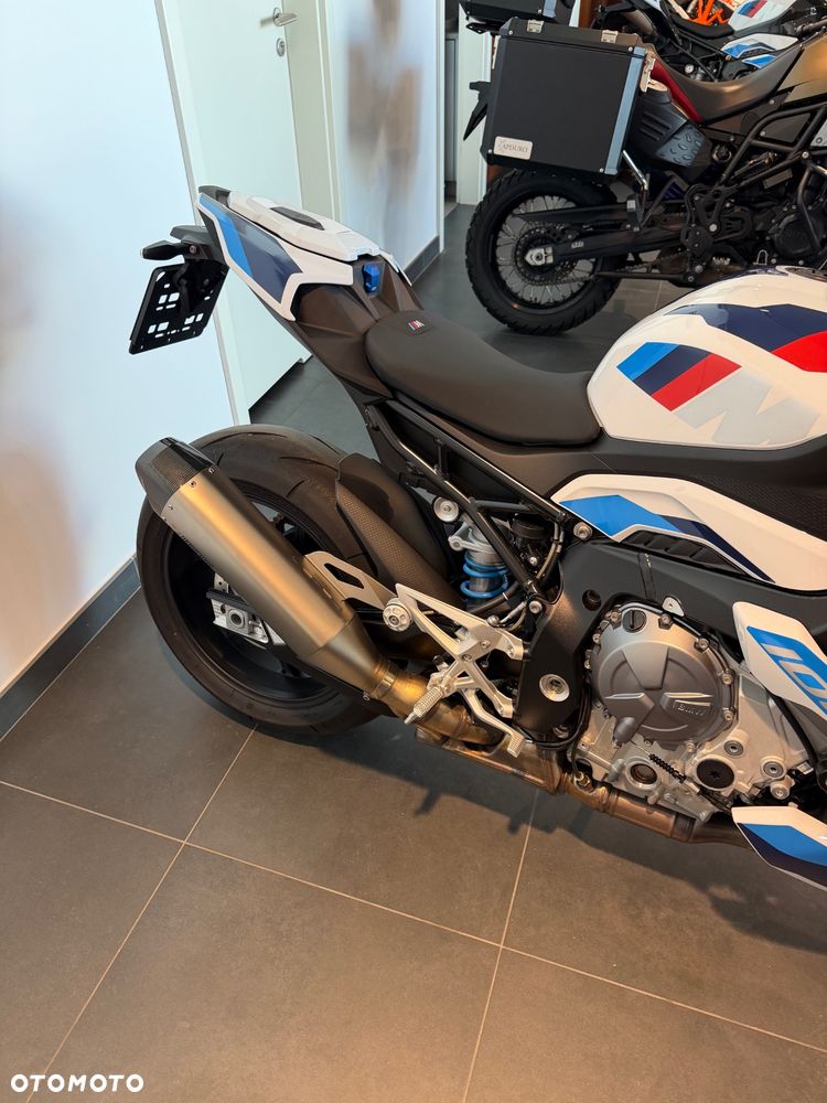 BMW S - 3