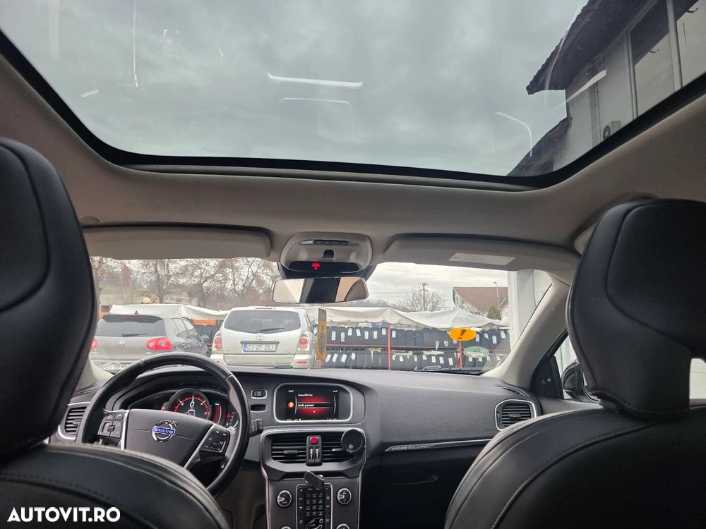 Volvo V40 Cross Country D4 Geartronic You - 5