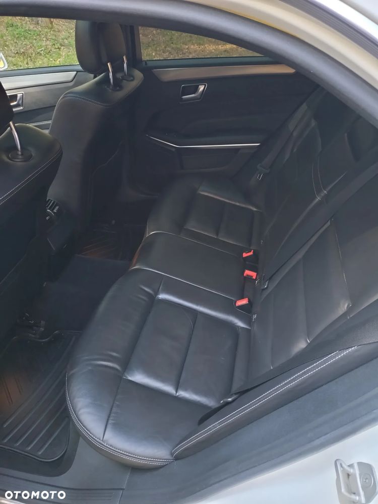 Mercedes-Benz Klasa E 200 7G-TRONIC - 11