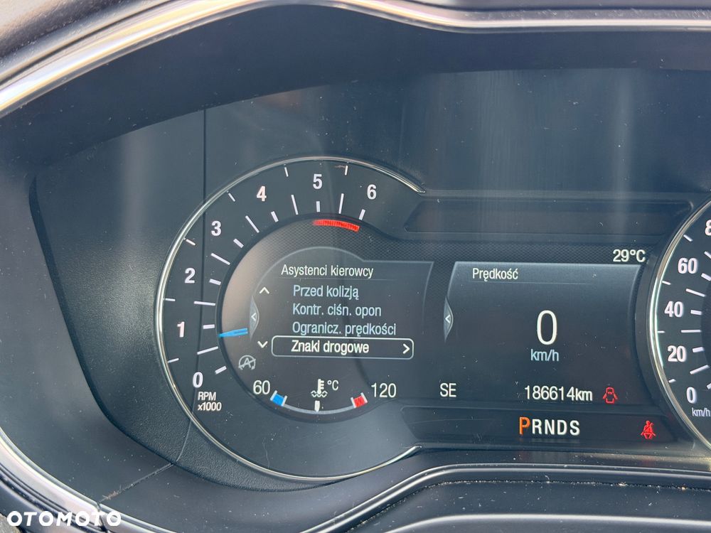 Ford Mondeo 2.0 EcoBlue Titanium - 26