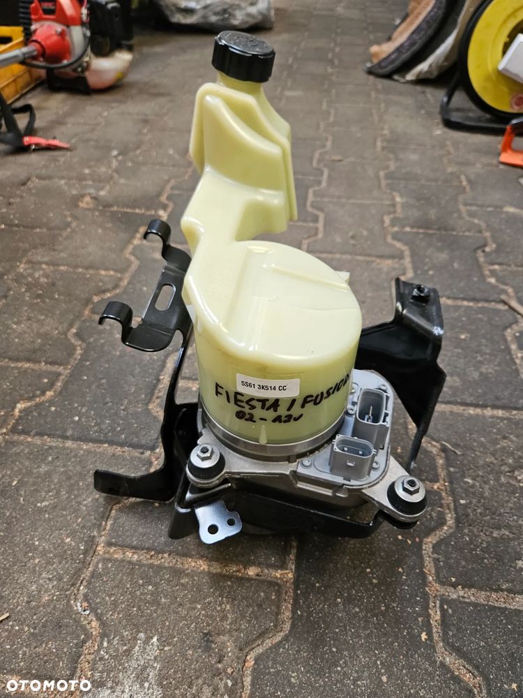 POMPA NOWA!!! WSPOMAGANIA FIESTA FUSION 5S61-3K514-CC RADOM