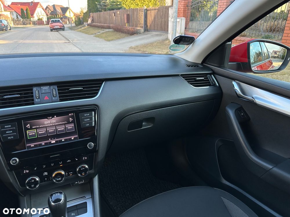 Skoda Octavia 1.5 TSI ACT Clever DSG - 25