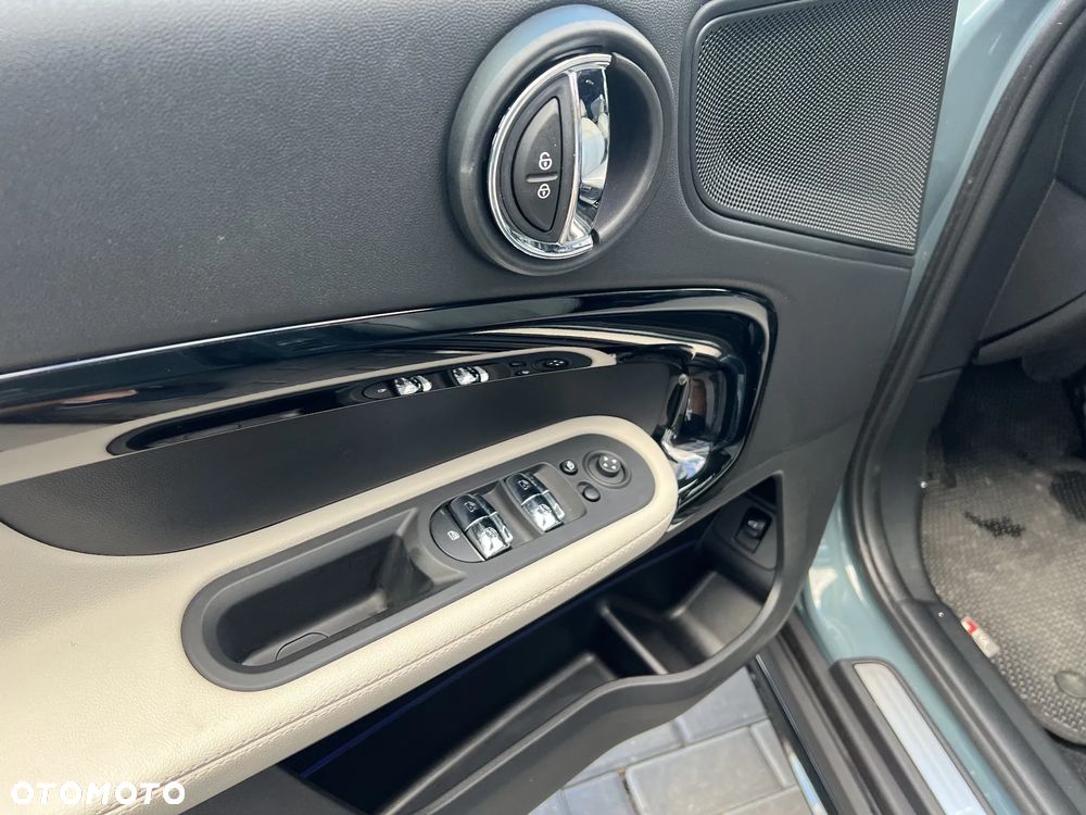 MINI Countryman - 12