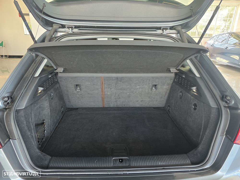 Audi A3 Sportback 1.6 TDI Sport S tronic - 19