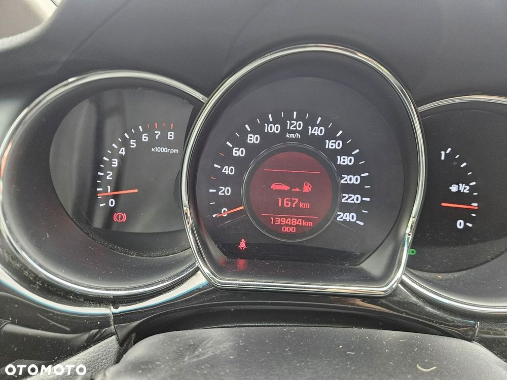 Kia Ceed 1.6 GDI ISG Dream-Team Edition - 28