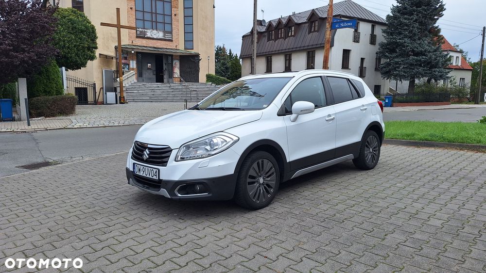 Suzuki SX4 1.6 Premium - 1