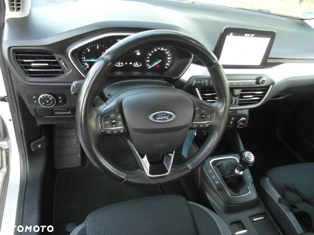 Ford Focus 1.5 EcoBlue Start-Stopp-System COOL&CONNECT - 22