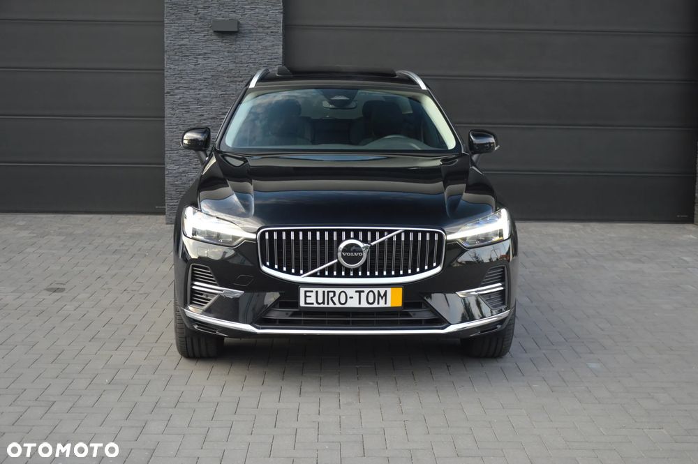 Volvo XC 60 T6 AWD Plug-in Hybrid Ultra Dark - 11