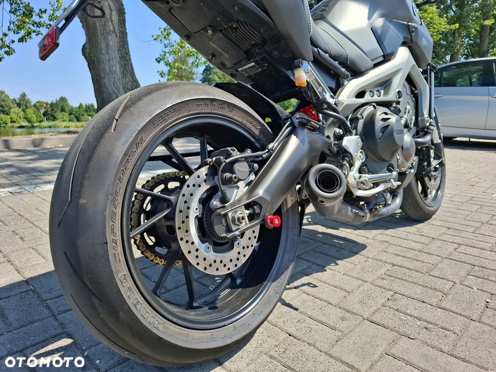 Yamaha MT - 12