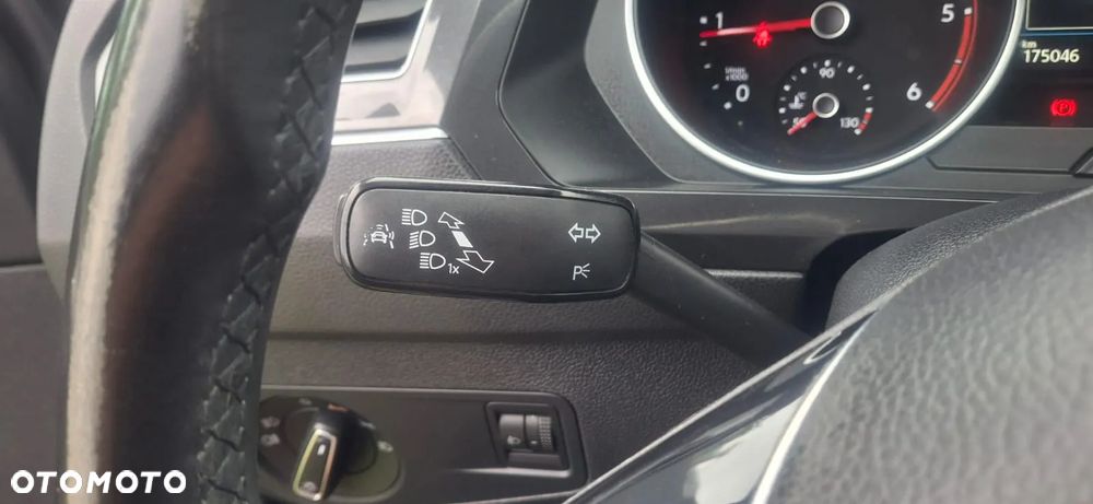 Volkswagen Tiguan - 22