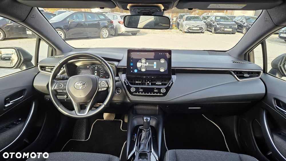 Toyota Corolla 1.8 Hybrid Comfort - 8