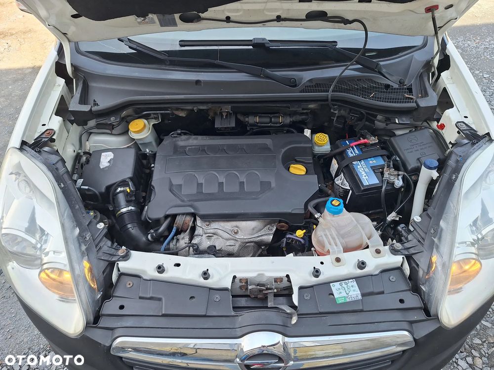 Fiat Doblo - 17