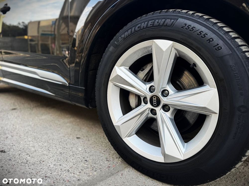 Audi Q7 - 36