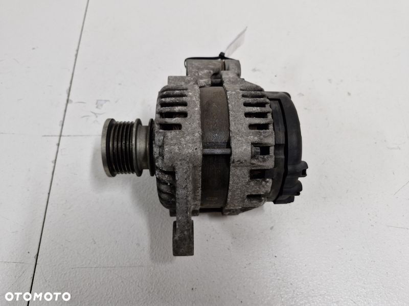OPEL ZAFIRA C 2.0 CDTI ALTERNATOR 13579668 - 8