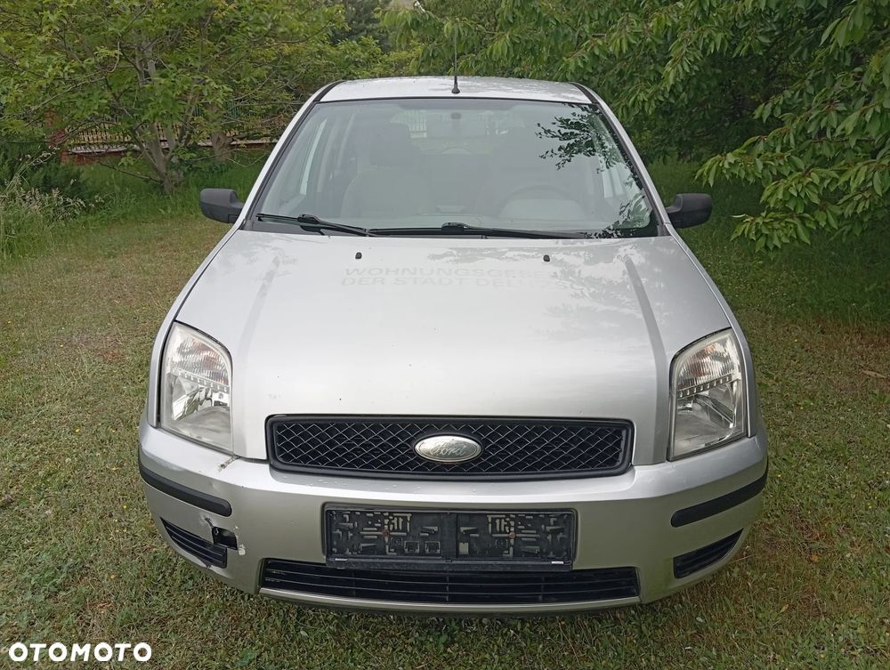 Ford Fusion - 2