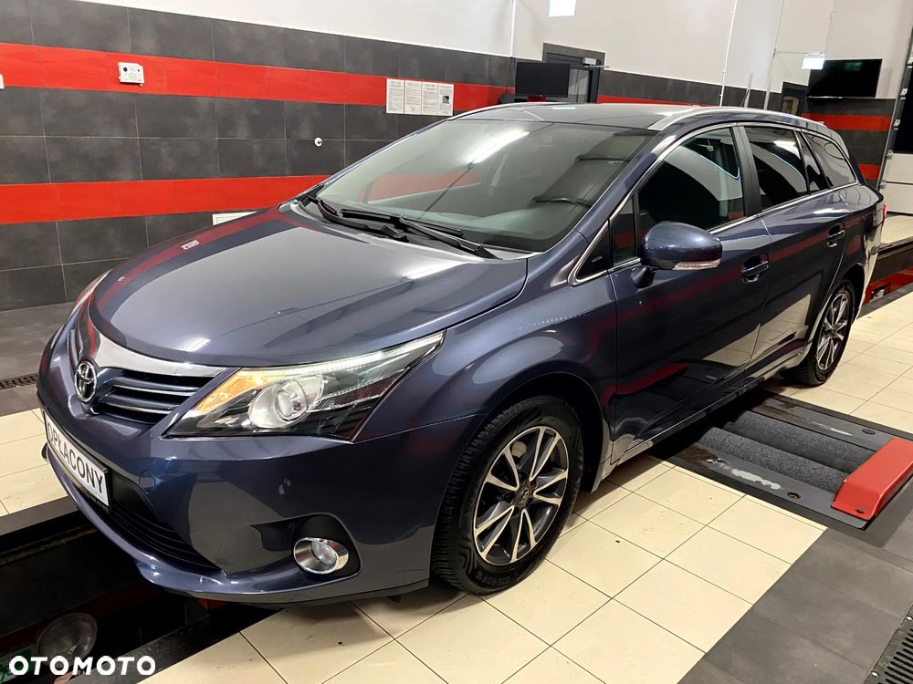 Toyota Avensis Touring Sports 1.8 Executive - 7