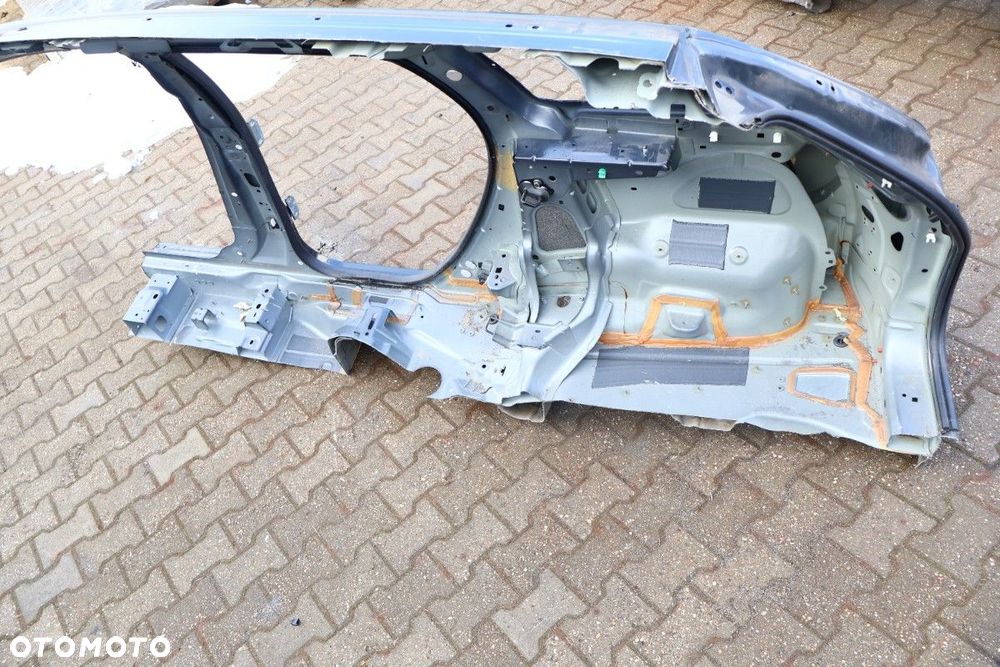 VOLVO XC60 I LIFT ĆWIARTKA BŁOTNIK PRAWA TYŁ 492-46 - 4