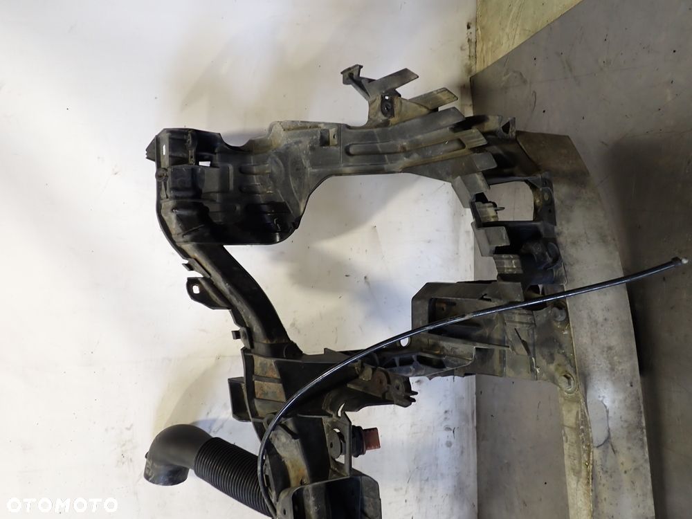 PAS PRZEDNI OKULAR MERCEDES W169 A200 - 10
