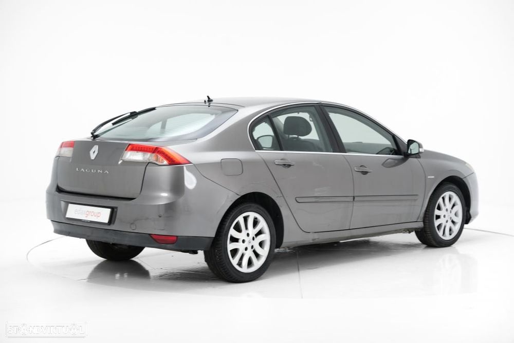 Renault Laguna - 3
