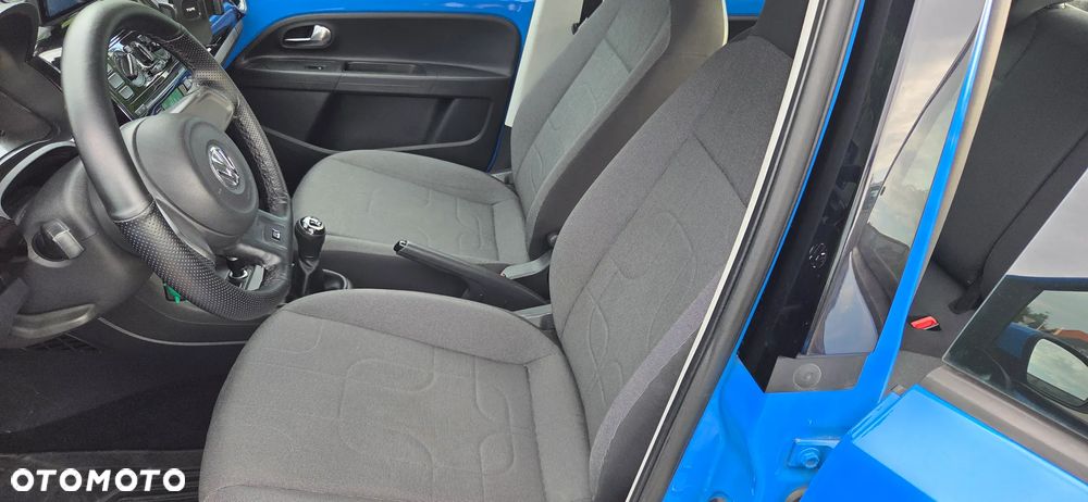 Volkswagen up! 1.0 move - 10