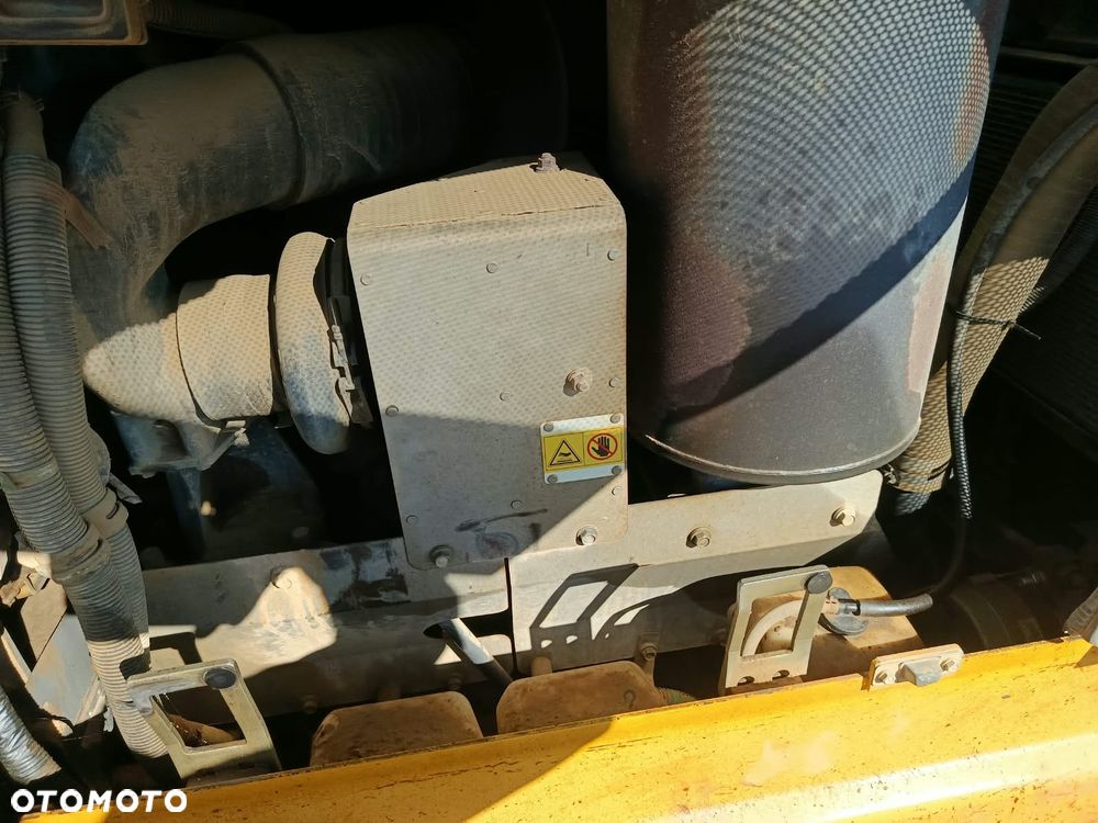 Komatsu D65 EX-15 - 8