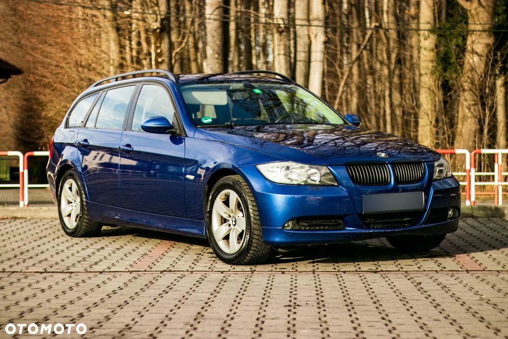 BMW Seria 3 318i - 2