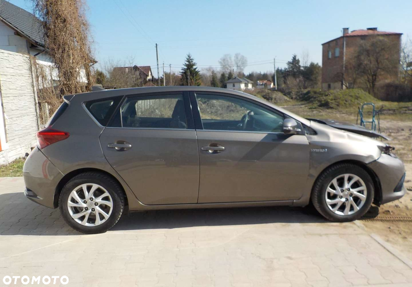 Toyota Auris - 13