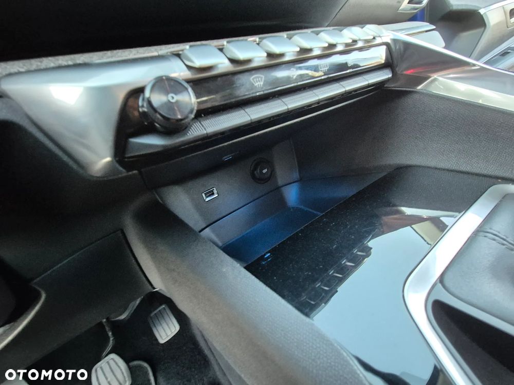 Peugeot 3008 BlueHDi 130 Stop & Start Allure - 30