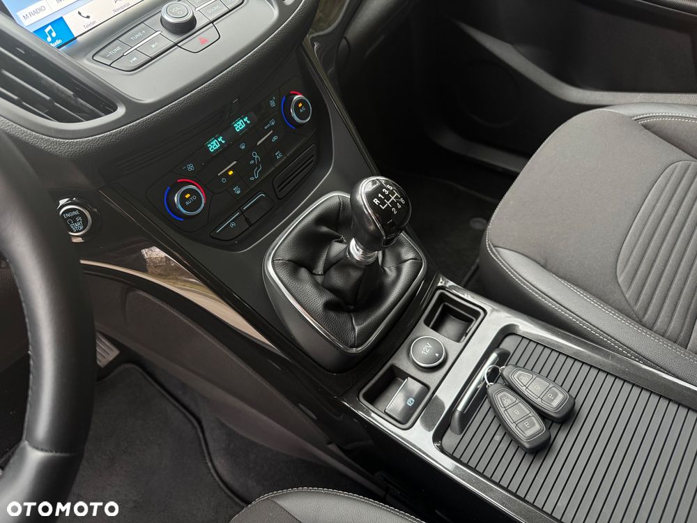 Ford Kuga 1.5 EcoBoost FWD Titanium ASS - 14