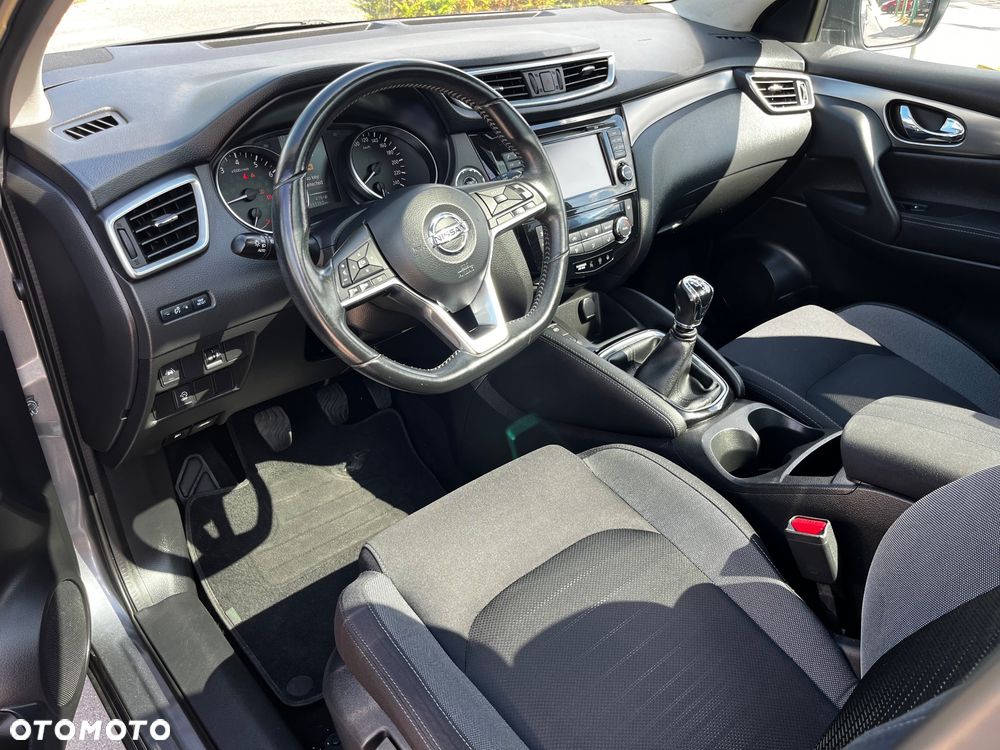 Nissan Qashqai 1.6 Tekna - 25