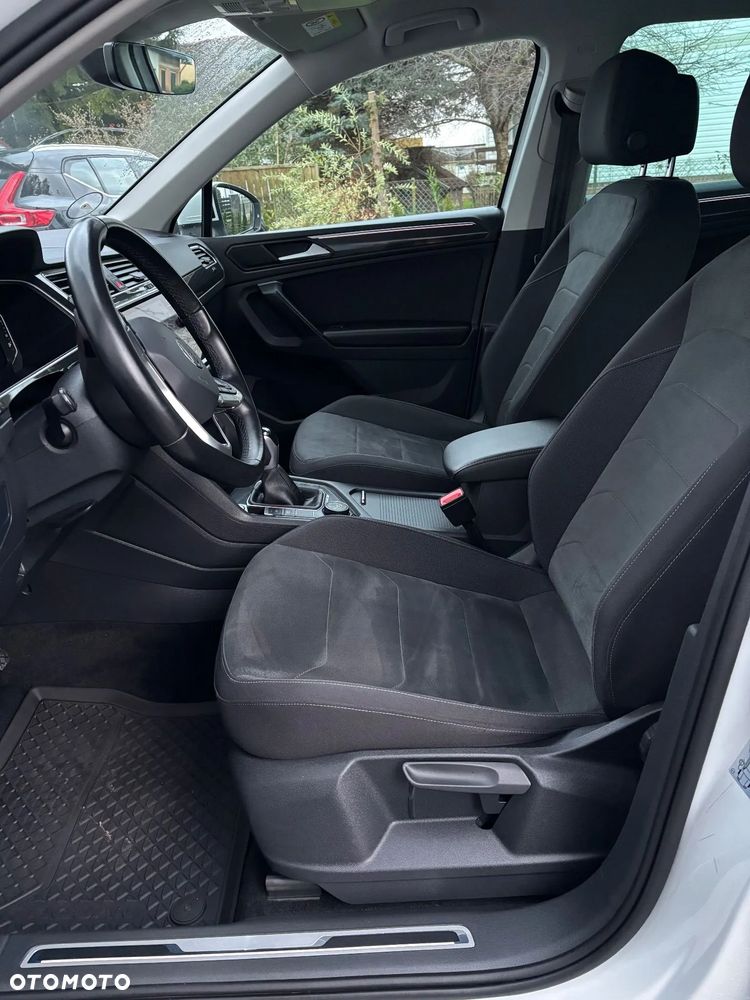 Volkswagen Tiguan 2.0 TDI SCR 4MotION DSG Elegance - 9
