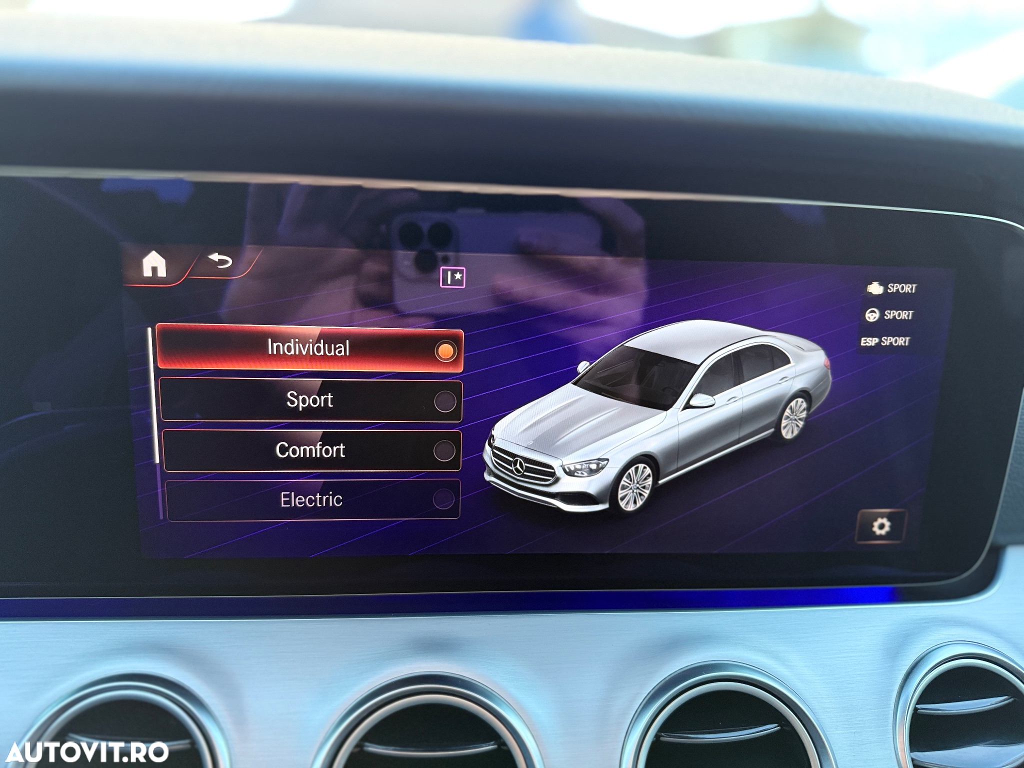 Mercedes-Benz E 300 de 4Matic 9G-TRONIC Night Edition - 21
