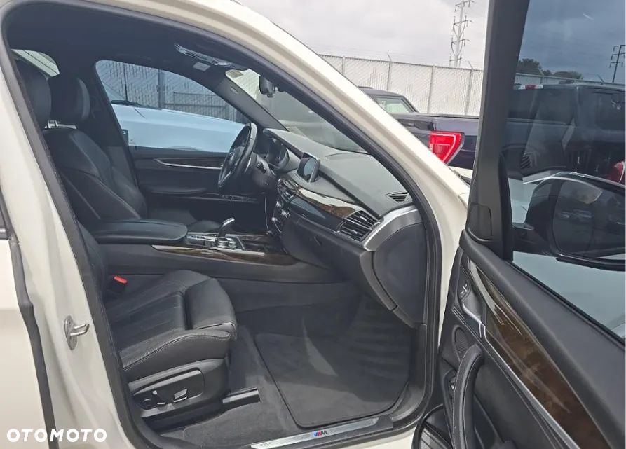 BMW X5 xDrive35i M Sport Edition - 10