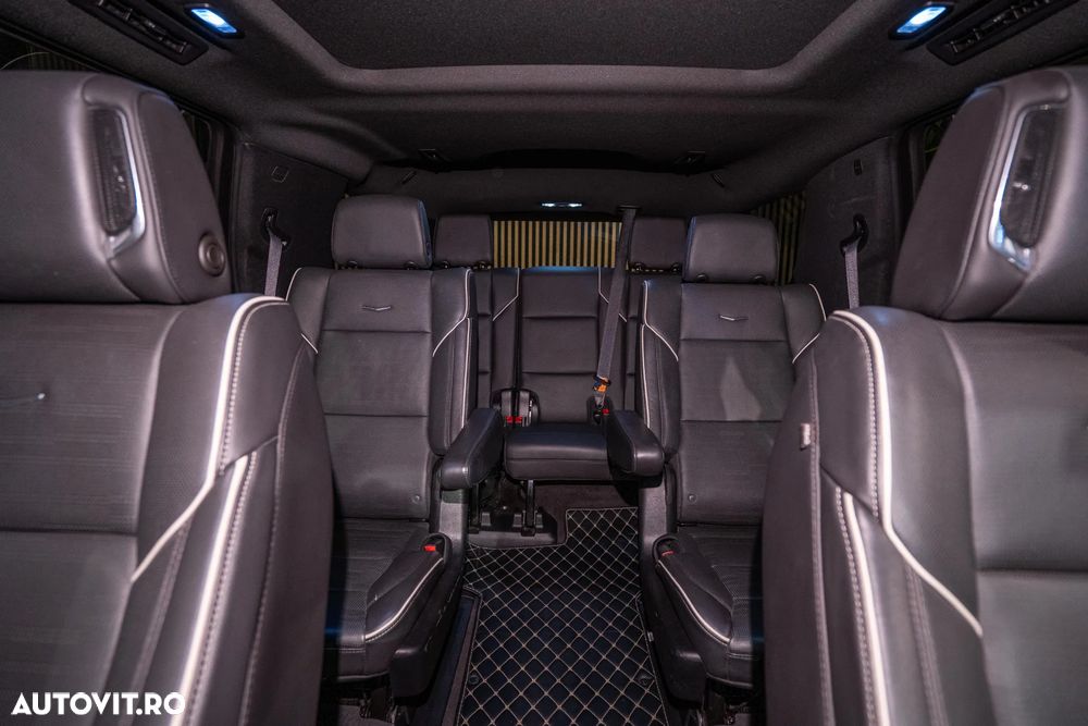 Cadillac Escalade 6.2 V8 AWD AT Platinum - 36