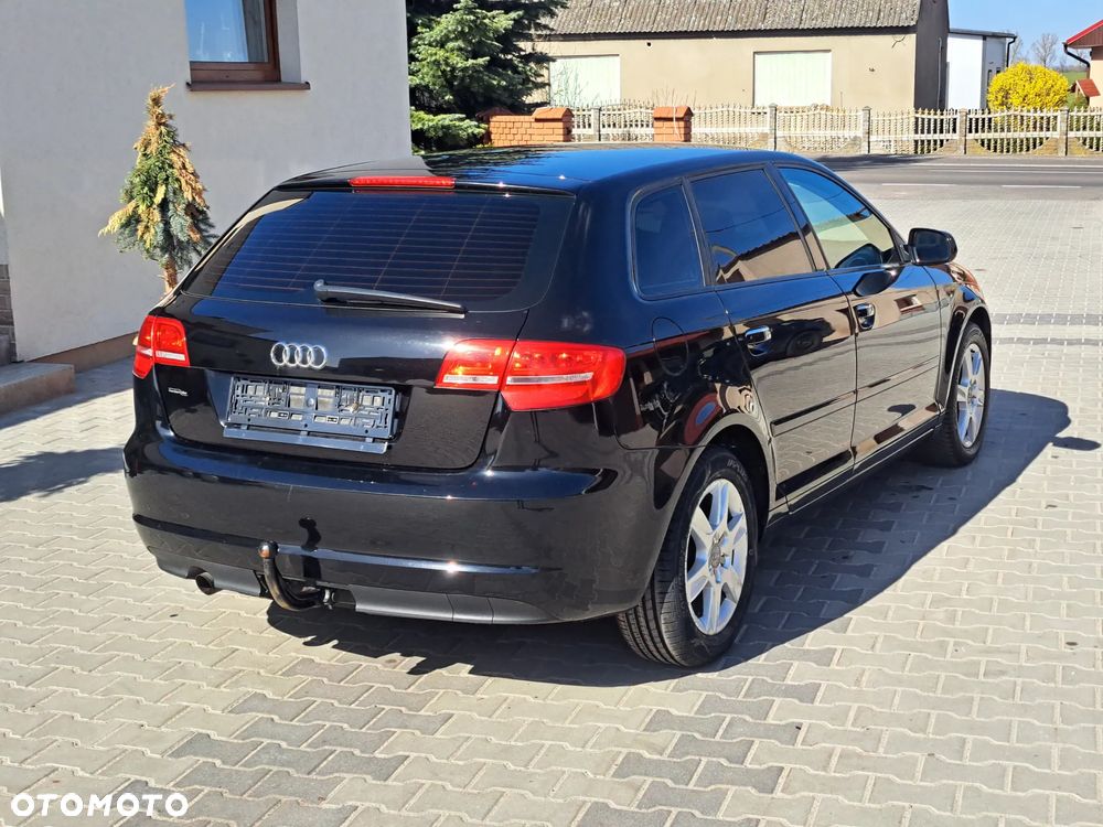 Audi A3 Sportback 1.6 Ambiente - 20