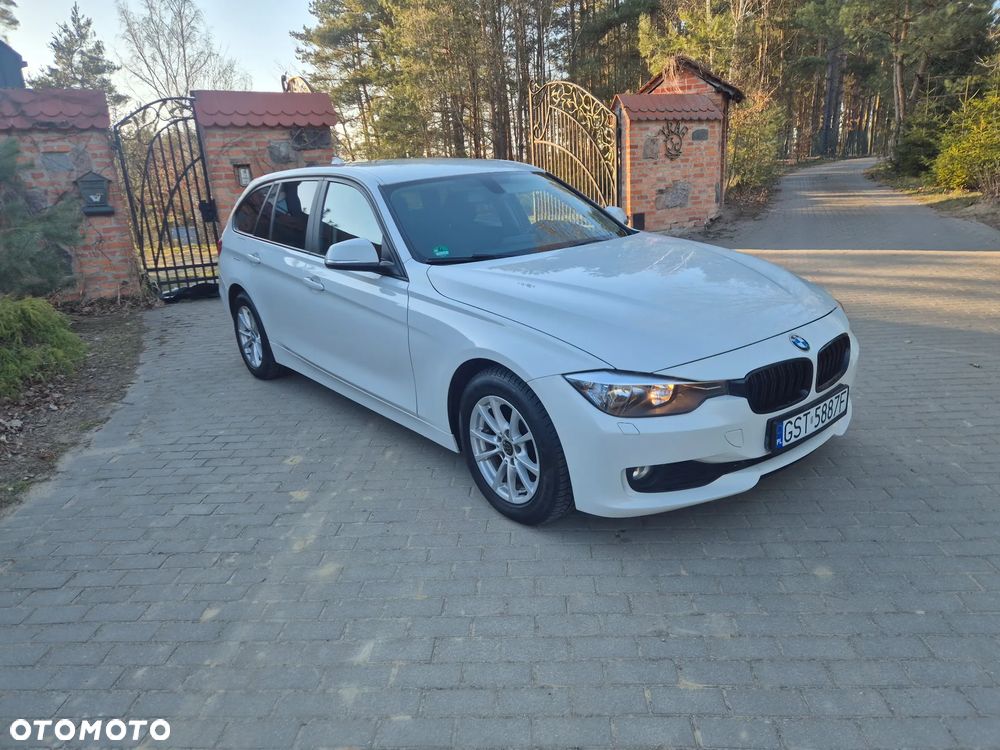 BMW Seria 3 318d DPF Edition Lifestyle - 3