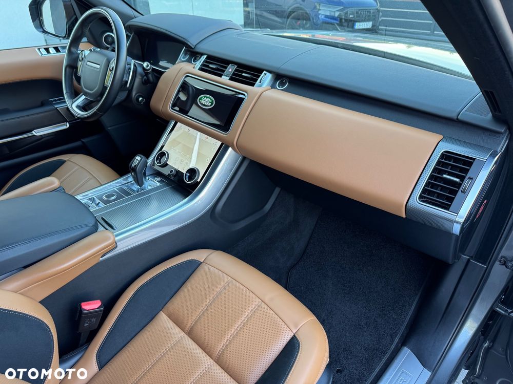Land Rover Range Rover Sport S 3.0 D HSE Dynamic Stealth - 24