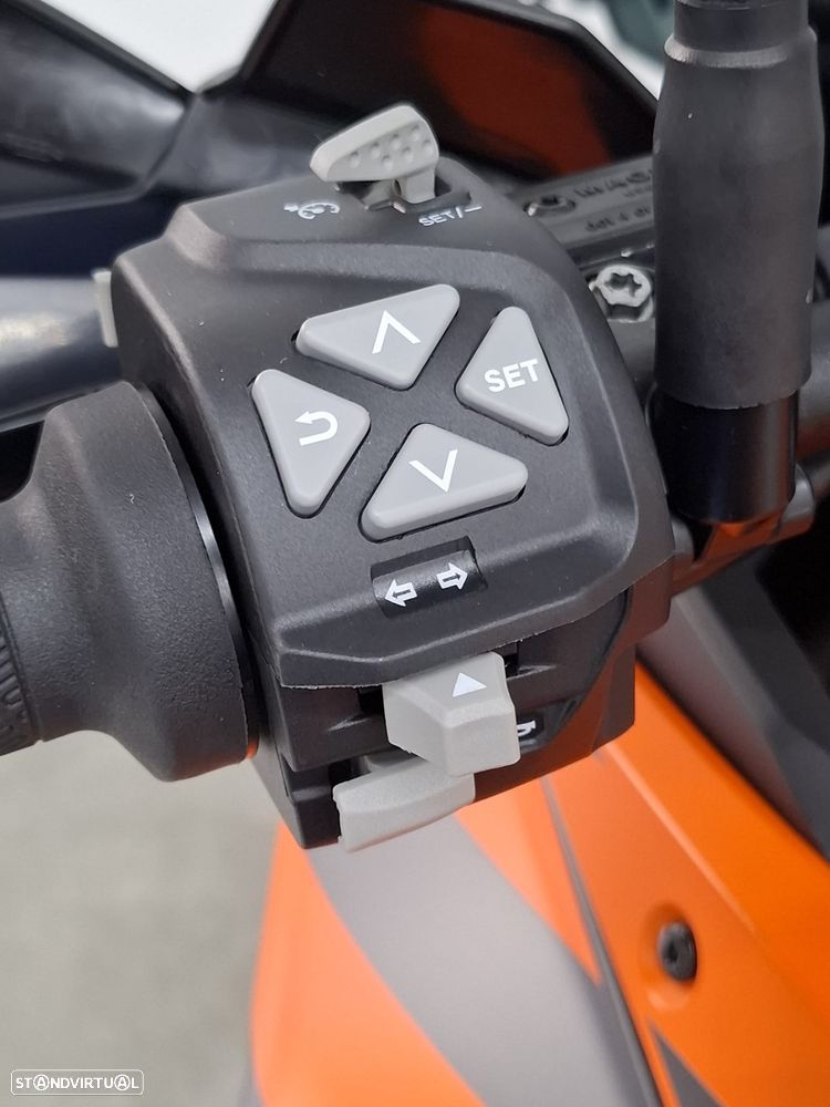 KTM 1290 Super Adventure S - 9