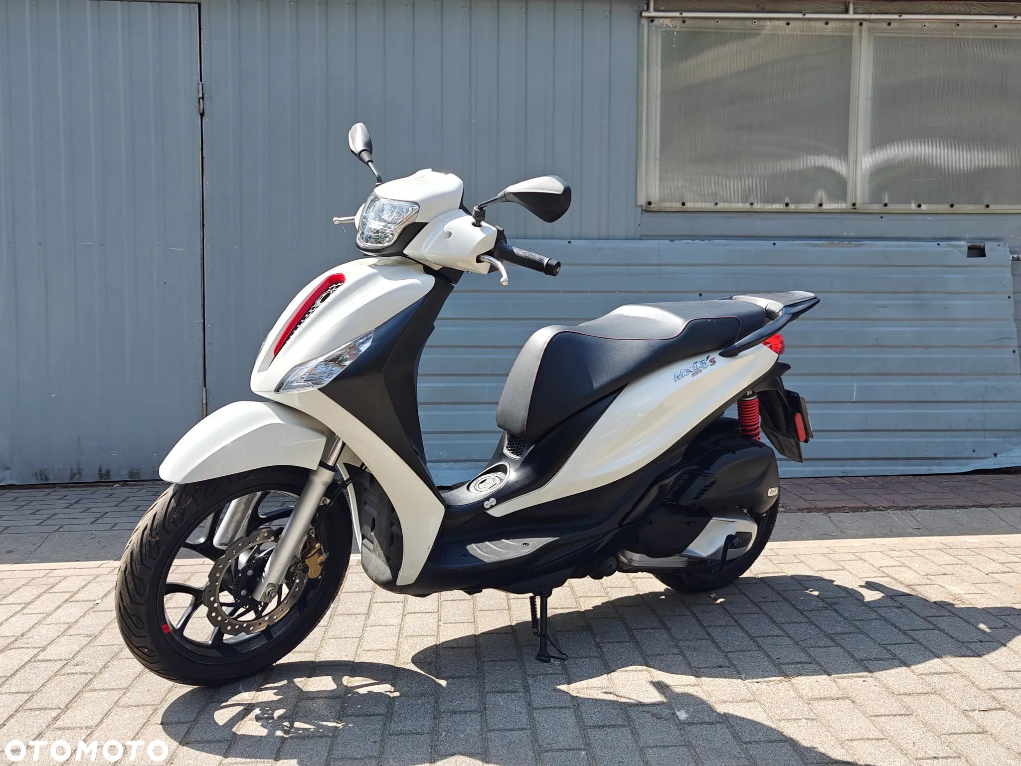 Piaggio Medley - 1