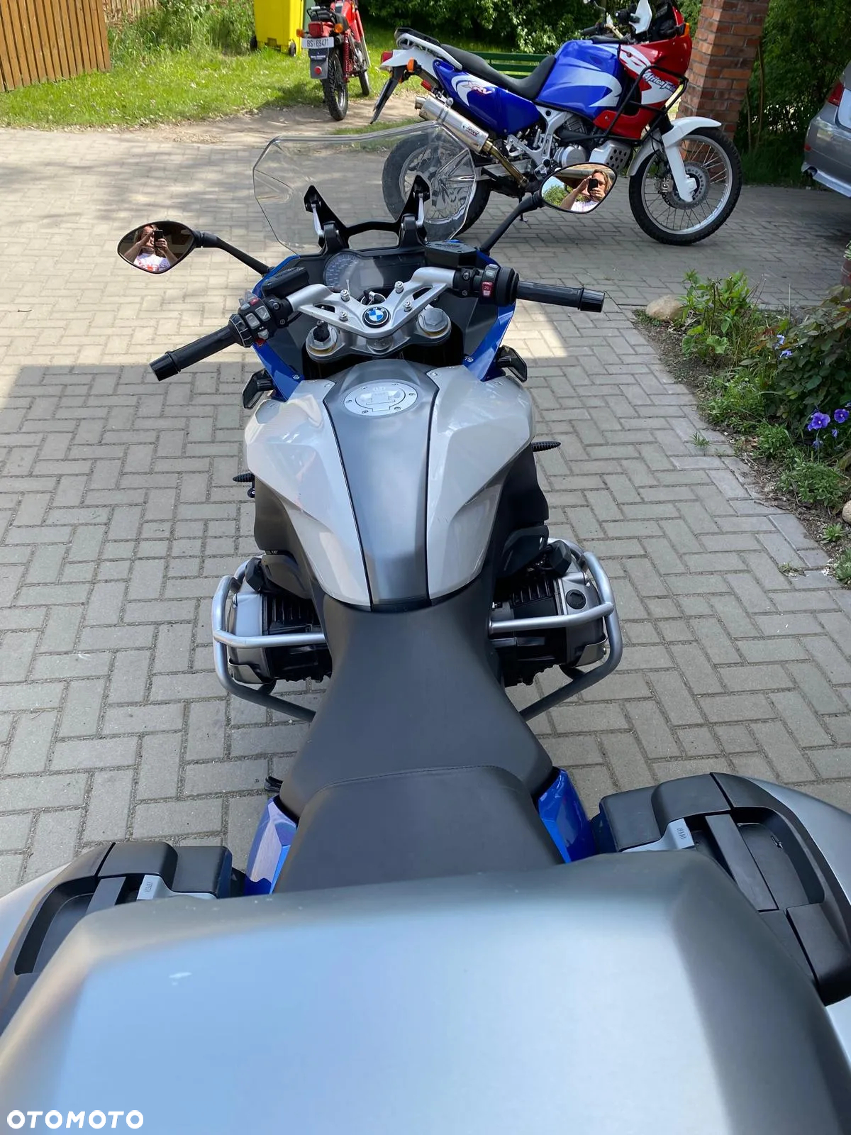 BMW R - 2