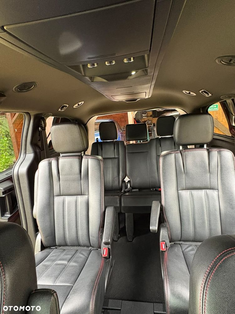 Dodge Grand Caravan 3.6 R/T - 17