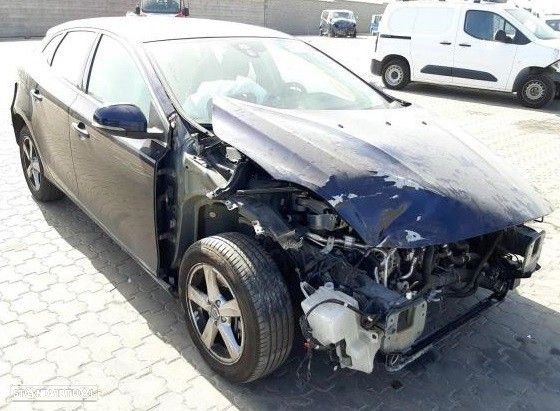 Peças Volvo V40 Hatchback (525, 526) 2012 a 2015 - 4