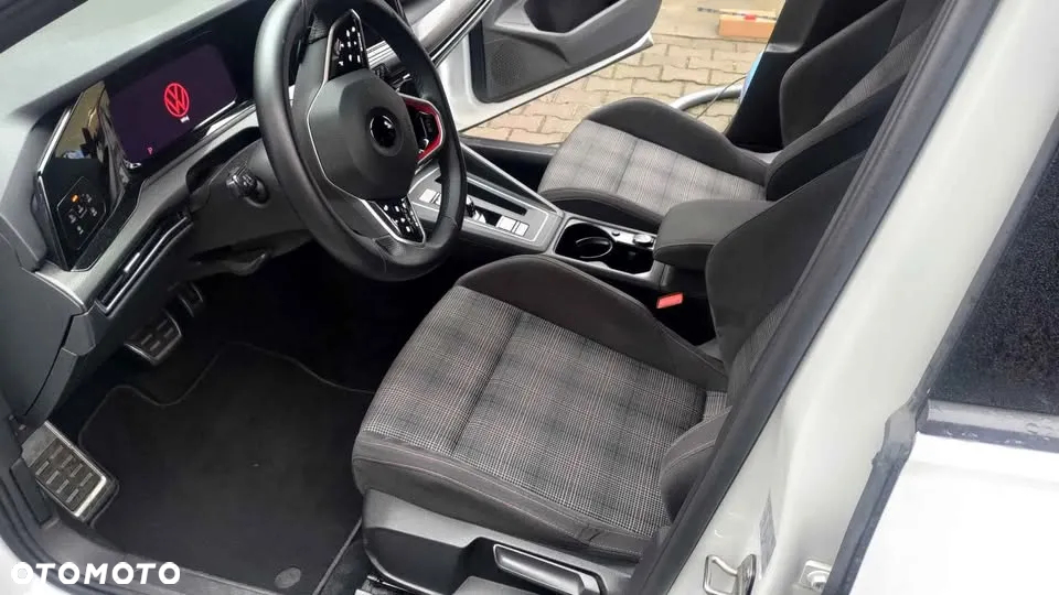 Volkswagen Golf VIII 2.0 TSI GTI DSG - 7